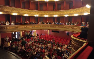 Petaši i šestaši uživali su u dramsko-plesnoj čaroliji “Orašara”