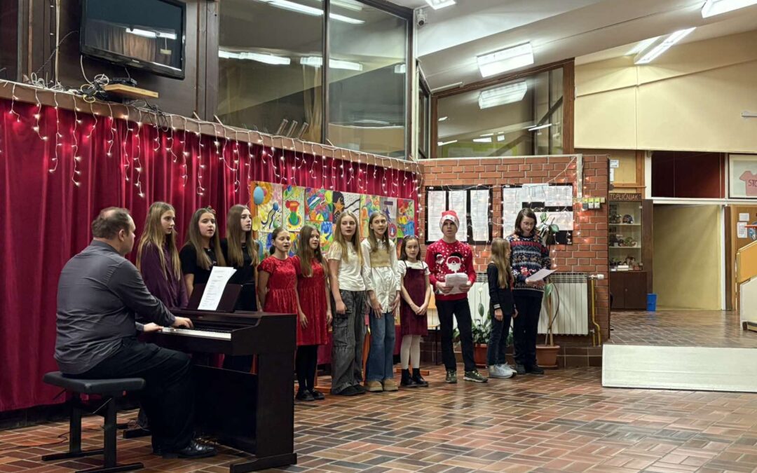 Susret umjetnosti u topličkoj školi