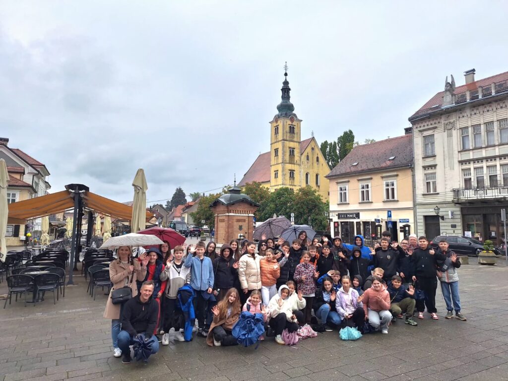 Šestaši na terenskoj nastavi Od filmskih efekata do ljepota Samobora i Grgosove špilje
